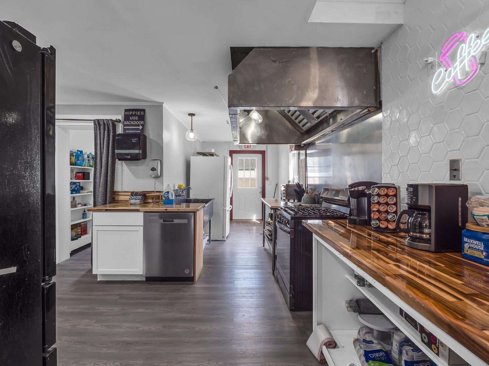 The Kelly House - 4 Bedroom Historic Lodge - Downtown Еликотвил Екстериор снимка